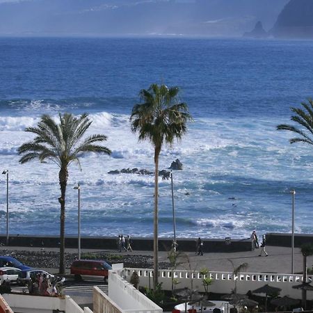 Appartamento Magnificent Studio With A Terrace Overlooking The Sea! Puerto de la Cruz  Esterno foto