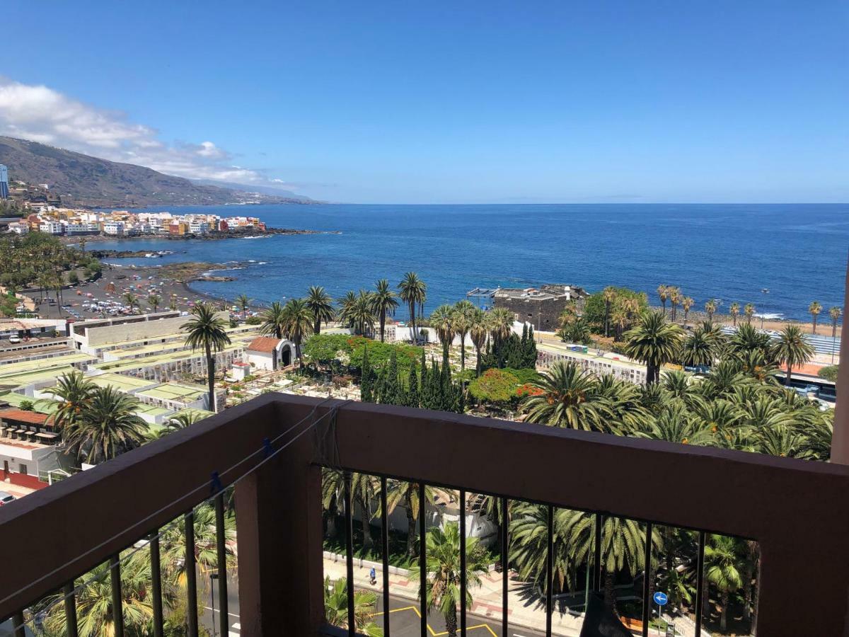 Appartamento Magnificent Studio With A Terrace Overlooking The Sea! Puerto de la Cruz  Esterno foto