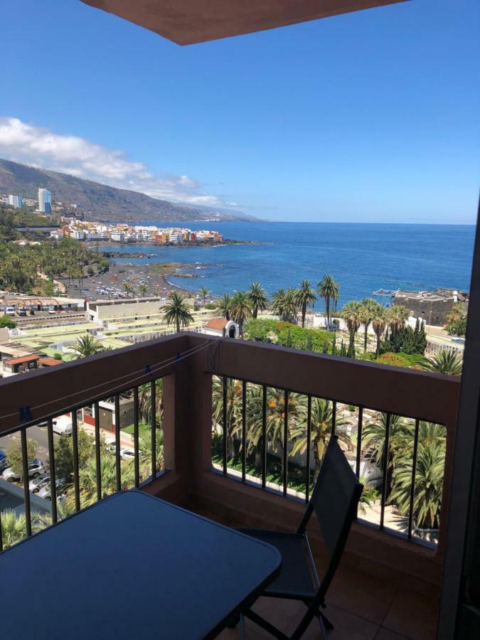 Appartamento Magnificent Studio With A Terrace Overlooking The Sea! Puerto de la Cruz  Esterno foto